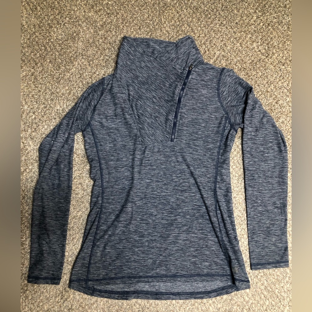 New Balance Long sleeve top size L